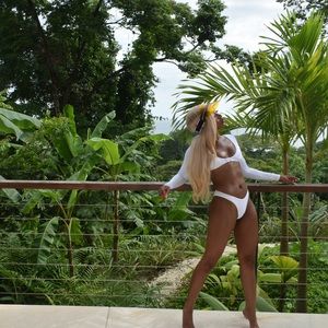 'Namibia' White Long Sleeve Bikini Two Piece